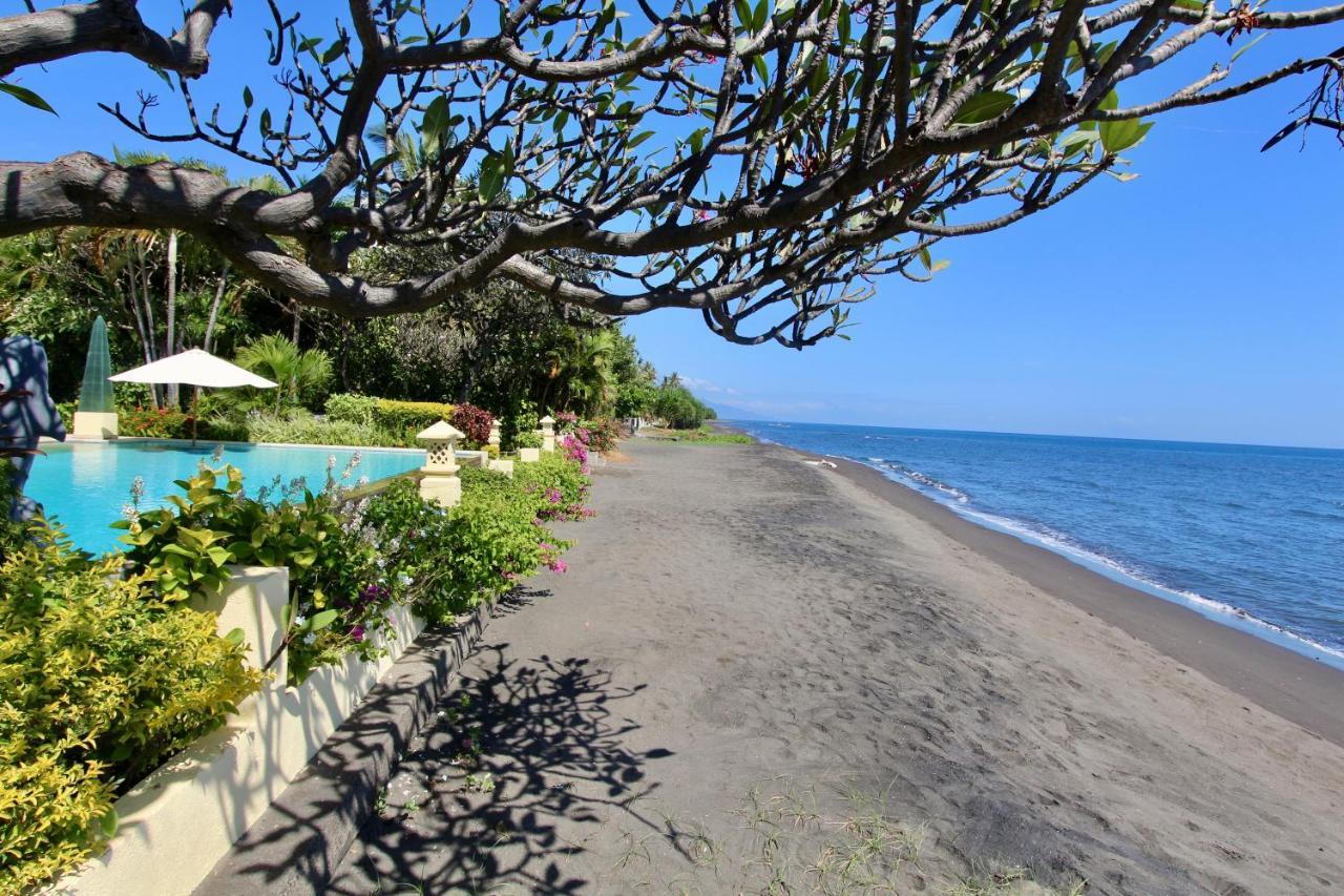 Villa Surgawi Lovina Buitenkant foto